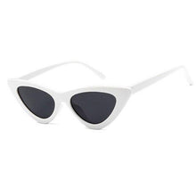 Load image into Gallery viewer, Girls Cat Eye Sunglasses.
