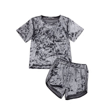 Load image into Gallery viewer, Girls Velvet T-Shirt &amp; Shorts Set.
